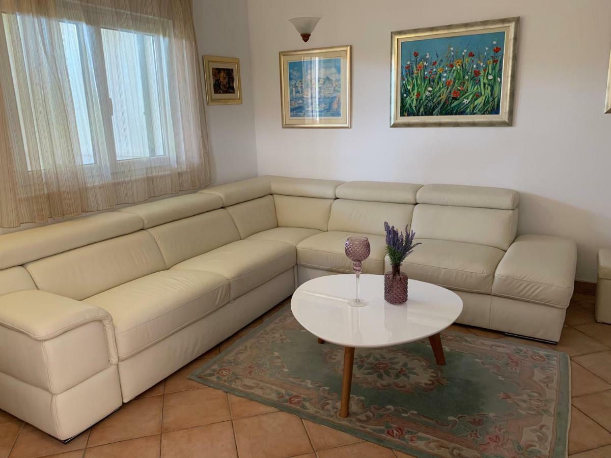 Apartman Stipic 1 바스카보다 외부 사진